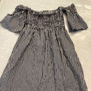 Woman’s Ambiance Striped Dress M (fits like a small)